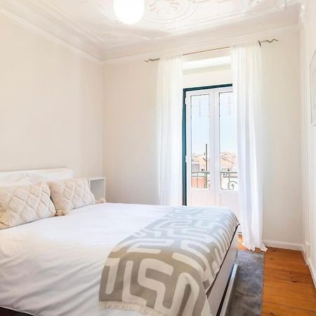 Spacious Apartment Near Saldanha Lisabona Exterior foto